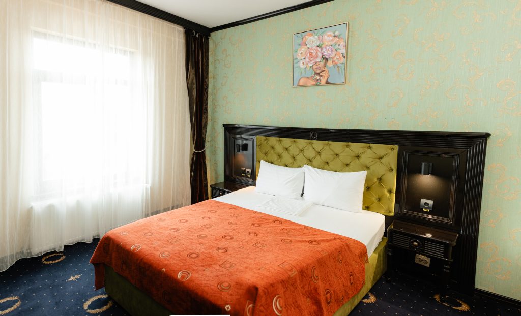 Cameră matrimonială, Hotel Ambasador