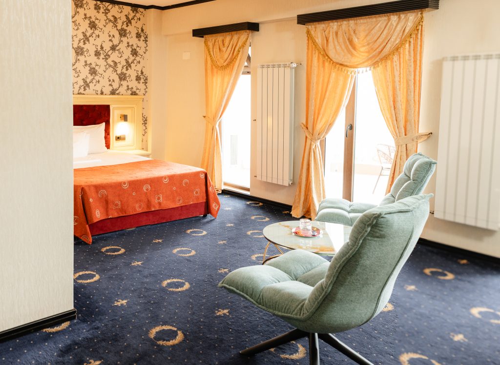 Cameră VIP, Hotel Ambasador
