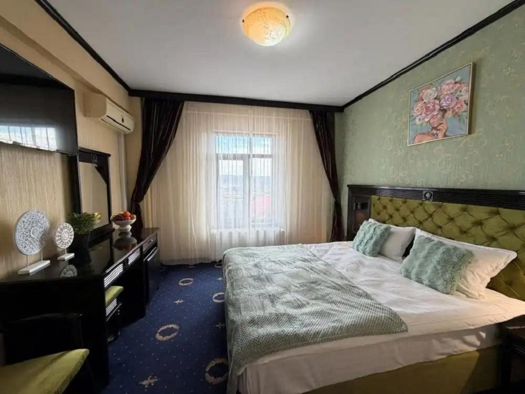 Cameră matrimonială, Hotel Ambasador