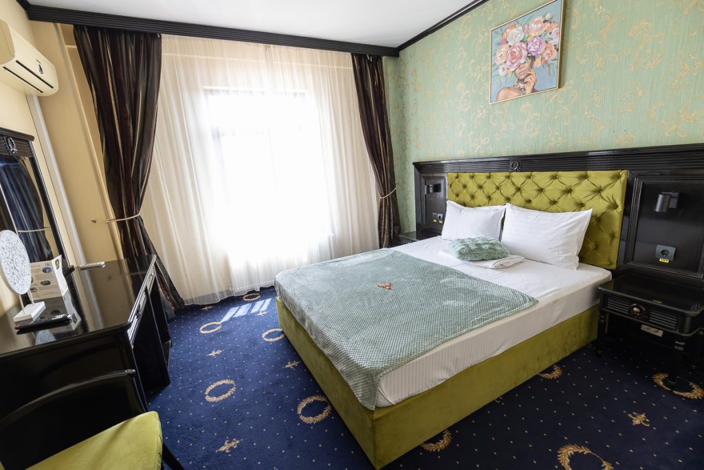 Cameră matrimonială, Hotel Ambasador