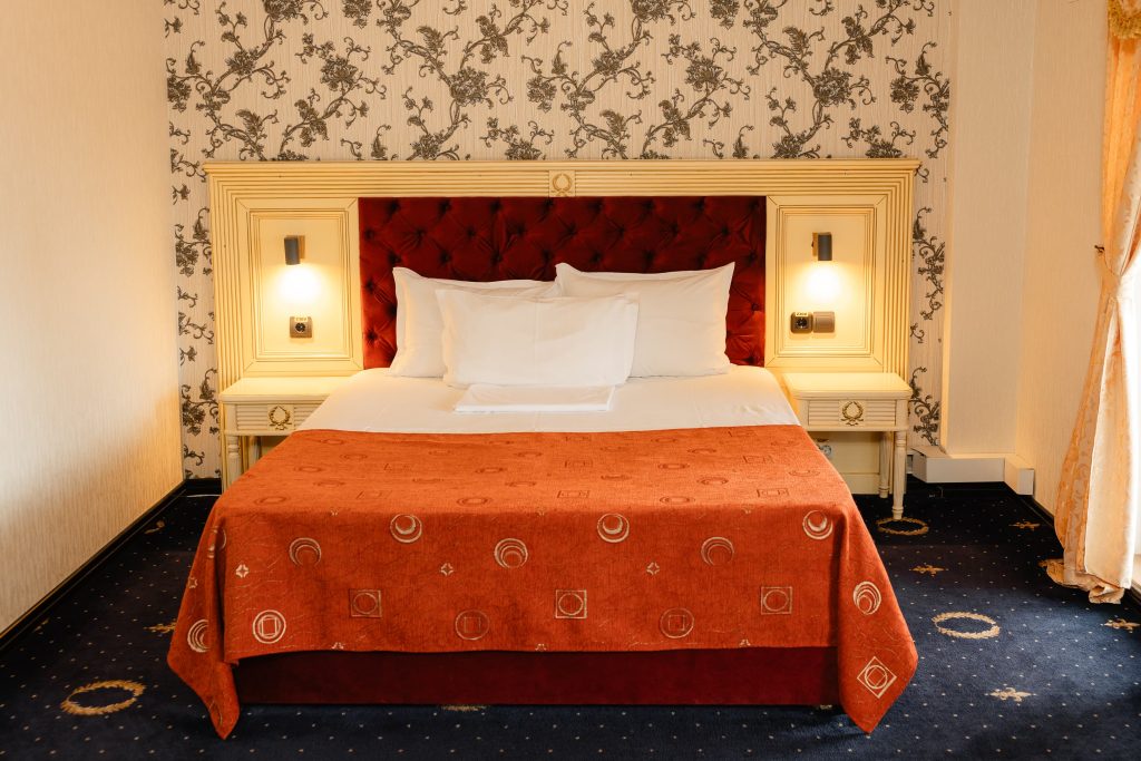 Cameră VIP, Hotel Ambasador